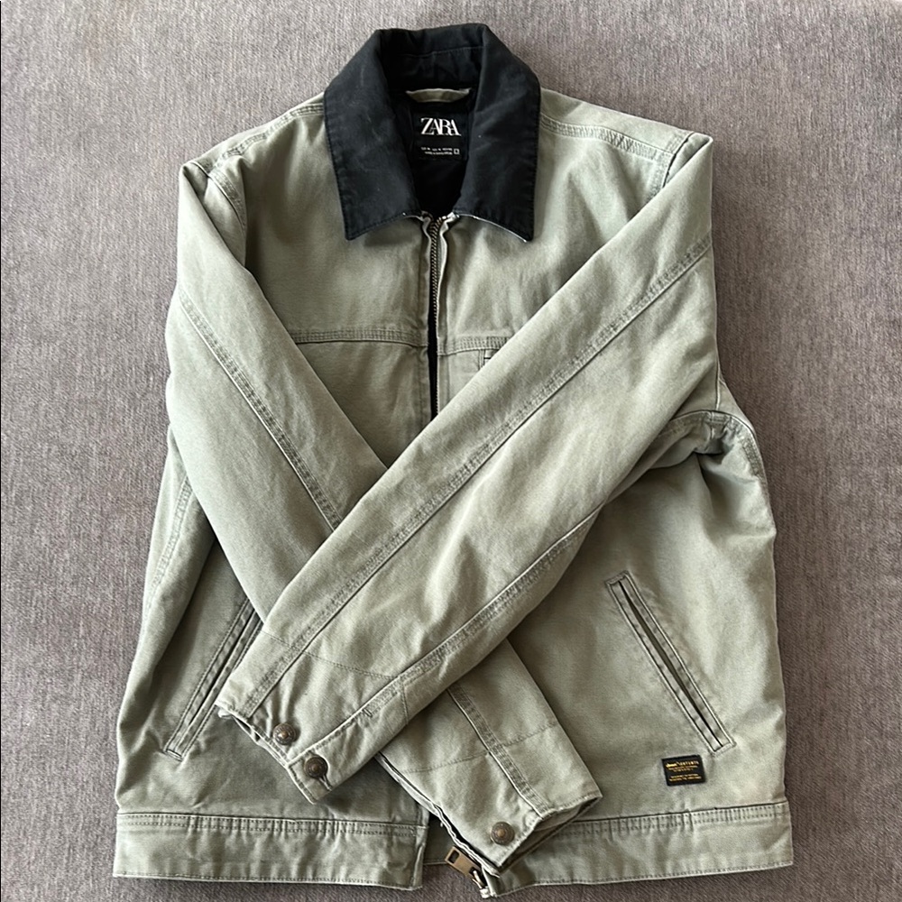 Zara Men's Green Jacket with Black Collar